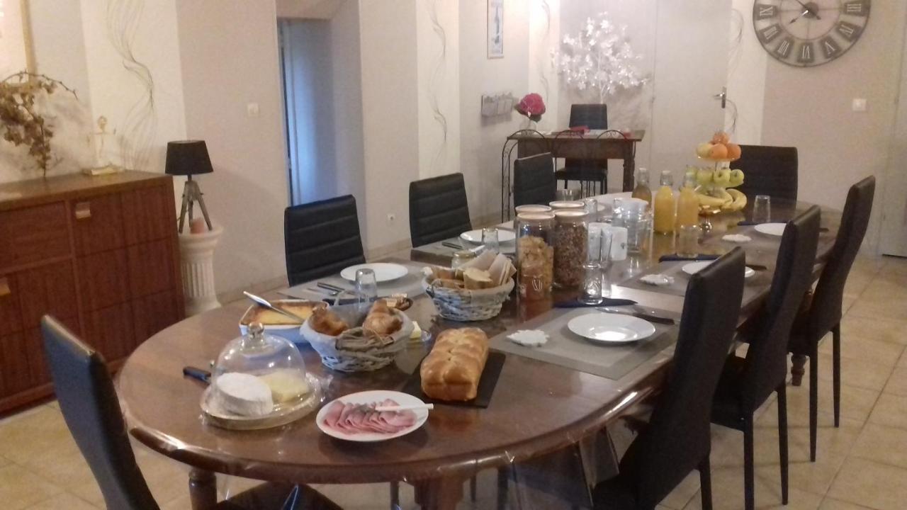 Val-de-Livenne La Closerie Du Chene Bleu المظهر الخارجي الصورة