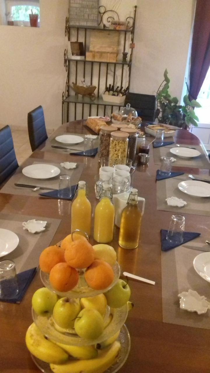 Val-de-Livenne La Closerie Du Chene Bleu المظهر الخارجي الصورة